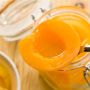 Come fare le pesche sciroppate in casa